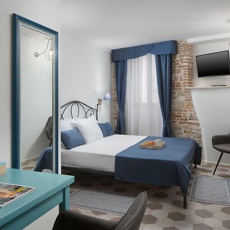 Noemi'S Rooms 罗维尼 外观 照片